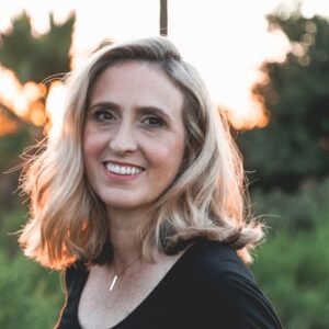 Sarah Mitchell Headshot